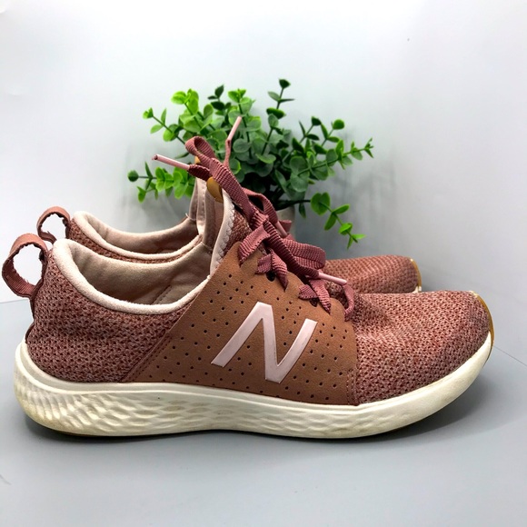 new balance running shoes size 9